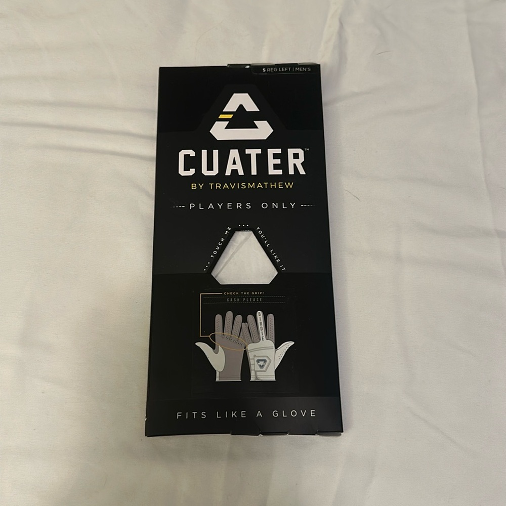Cuater by Travis Mathew Golf Glove